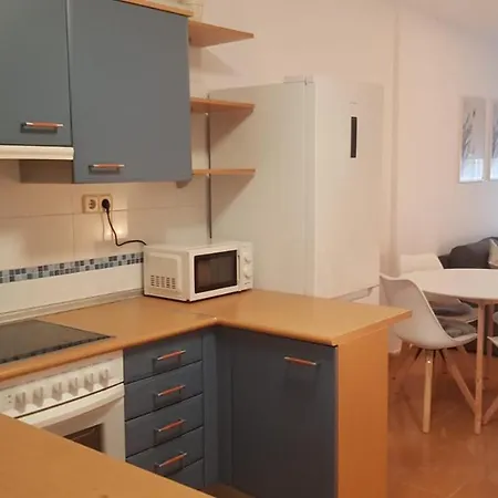 La Marina 3 アパート *