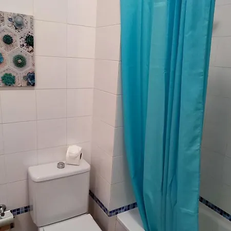 La Marina 3 アパート *