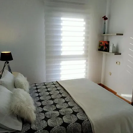 アパート La Marina 3